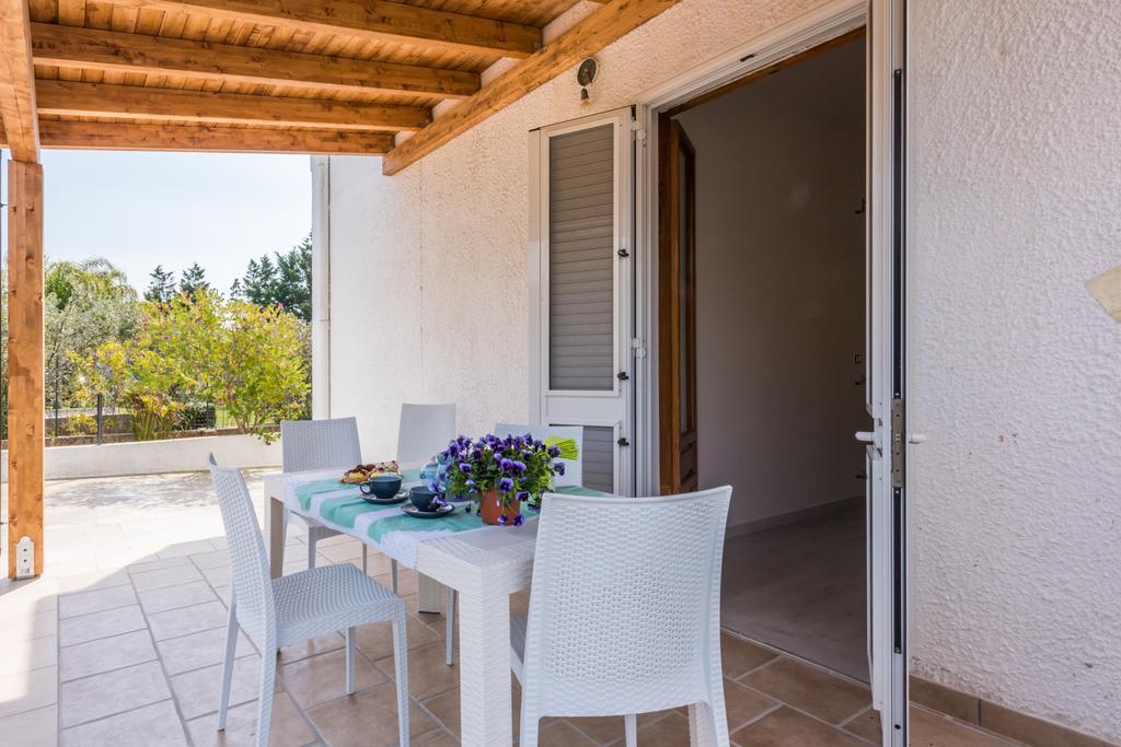 Villa Mare Relax Lido Marini Habitación foto