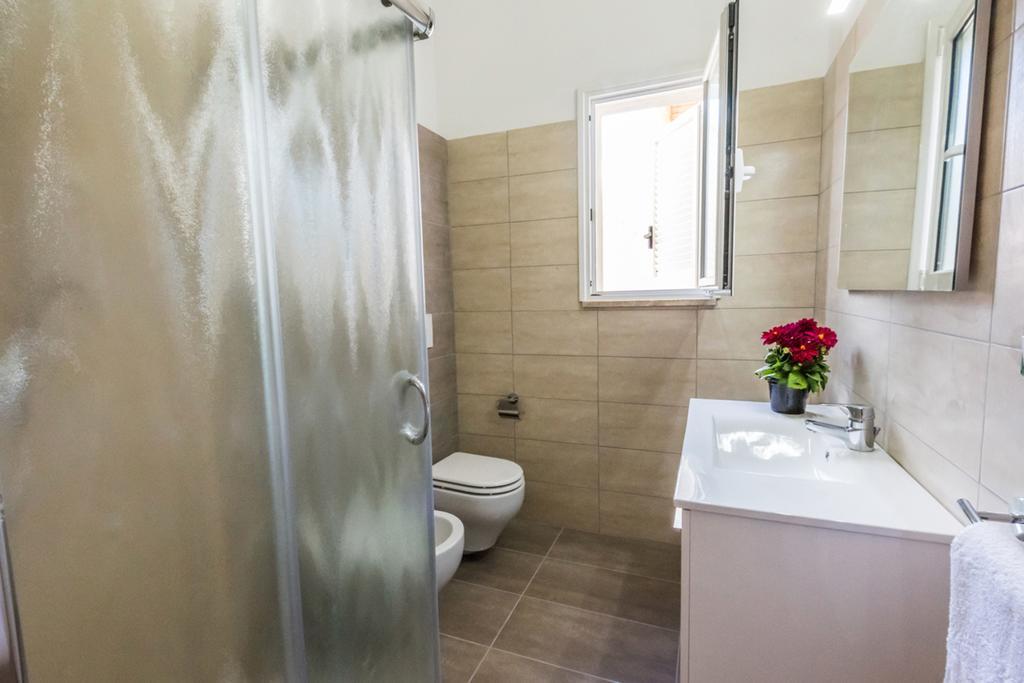 Villa Mare Relax Lido Marini Habitación foto